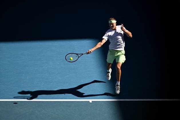TENNIS AUSTRALIAN OPEN, Alexander Zverev of Germany in action during his 4th round match against Cameron Norrie of United Kingdom on Day 9 of the 2024 Australian Open at Melbourne Park in Melbourne, Monday, January 22, 2024. ( NO ARCHIVING, EDITORIAL USE ONLY, NO USE IN BOOKS WITHOUT CONSENT MELBOURNE VICTORIA AUSTRALIA  Copyright: xLUKASxCOCHx 20240122001892156715