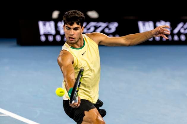 MELBOURNE, VIC - JANUARY 22: Carlos Alcaraz of Spain in action during the 4th round of the 2024 Australian Open on January 22 2024, at Melbourne Park in Melbourne, Australia. (Photo by Jason Heidrich Icon Sportswire) TENNIS: JAN 22 Australian Open EDITORIAL USE ONLY Icon240122213
