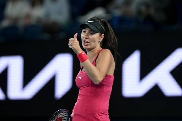 TENNIS AUSTRALIAN OPEN, Oceane Dodin of France during her 4th round match against Qinwen Zheng of China on Day 9 of the 2024 Australian Open at Melbourne Park in Melbourne, Monday, January 22, 2024. ( NO ARCHIVING, EDITORIAL USE ONLY, NO USE IN BOOKS WITHOUT CONSENT MELBOURNE VICTORIA AUSTRALIA  Copyright: xLUKASxCOCHx 20240122001892229574
