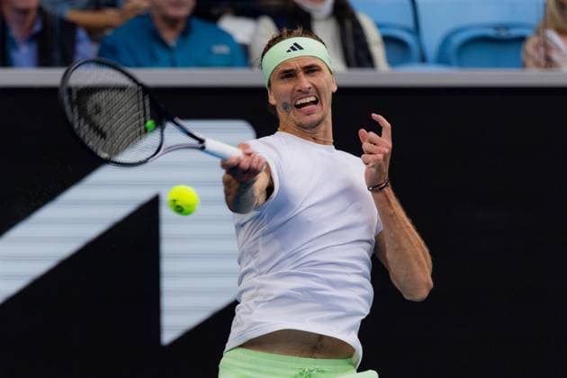 (240122) -- MELBOURNE, Jan. 22, 2024 -- Alexander Zverev competes during the men s singles 4th round match between Alexander Zverev of Germany and Cameron Norrie of Britain at the Australian Open tennis tournament in Melbourne, Australia, Jan. 22, 2024. (Photo by Xinhua) (SP)AUSTRALIA-MELBOURNE-TENNIS-AUSTRALIAN OPEN ChuxChen 
