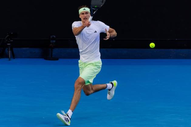 (240122) -- MELBOURNE, Jan. 22, 2024 -- Alexander Zverev competes during the men s singles 4th round match between Alexander Zverev of Germany and Cameron Norrie of Britain at the Australian Open tennis tournament in Melbourne, Australia, Jan. 22, 2024. (Photo by Xinhua) (SP)AUSTRALIA-MELBOURNE-TENNIS-AUSTRALIAN OPEN ChuxChen 