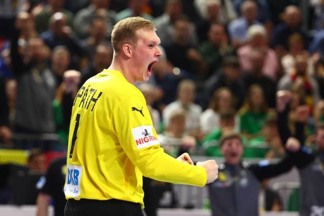 David Spaeth Germany celebrates a parade Germany vs Hungary, Handball, Men, EHF Euro 2024, Main Round Group 1, Matchday 3, 22 01 2024 Germany vs Hungary, Handball, Men, EHF Euro 2024, Main Round Group 1, Matchday 3, 22 01 2024 Cologne Copyright: xEibner-Pressefotox EP_RWS