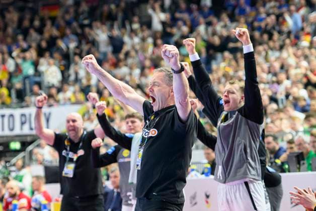 Cheering coach national coach Alfred GISLASON GER Germany GER vs Hungary HUN , 3 Matchday Main Round Main Round in Cologne, on 22 01 2024 European Mens Handball Championship, from 10 01 28 01 2024 in Germany Germany