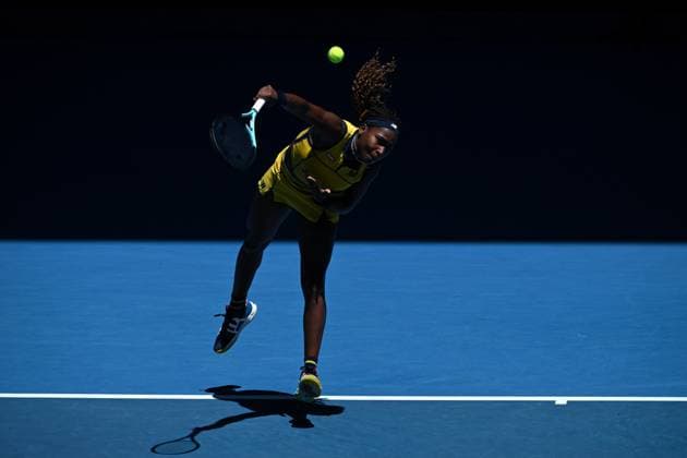 TENNIS AUSTRALIAN OPEN, Coco Gauff of USA serves during her quarter final match against Marta Kostyuk of Ukraine on Day 10 of the 2024 Australian Open at Melbourne Park in Melbourne, Tuesday, January 23, 2024. ( NO ARCHIVING, EDITORIAL USE ONLY, NO USE IN BOOKS WITHOUT CONSENT MELBOURNE VICTORIA AUSTRALIA  Copyright: xJAMESxROSSx 20240123001892496673