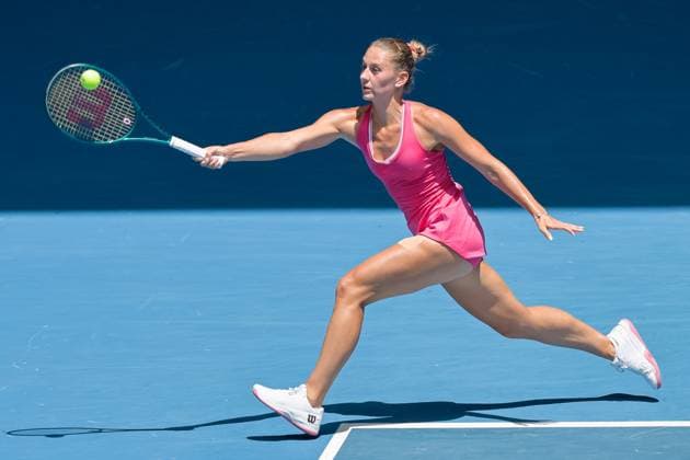 Tennis 2024: Australian Open Day 10 January 23, 2024: MARTA KOSTYUK of Ukraine in action against 4th seed COCO GAUFF of the USA on Rod Laver Arena in a Women s Singles Quarterfinals match on day 10 of the 2024 Australian Open in Melbourne, Australia. Sydney Low Cal Media(Credit Image: Â Sydney Low Cal Sport Media) California USA EDITORIAL USE ONLY Copyright: xx ZUMA-20240123_faf_c04_045.jpg SydneyxLowx csmphotothree226136