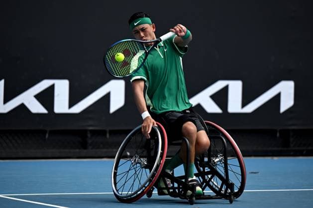 TENNIS AUSTRALIAN OPEN, Tokito Oda of Japan plays a shot during his first round wheelchair singles match against Takuya Miki of Japan on Day 10 of the 2024 Australian Open at Melbourne Park in Melbourne, Tuesday, January 23, 2024. ( NO ARCHIVING, EDITORIAL USE ONLY, NO USE IN BOOKS WITHOUT CONSENT MELBOURNE VICTORIA AUSTRALIA  Copyright: xLUKASxCOCHx 20240123001892498356