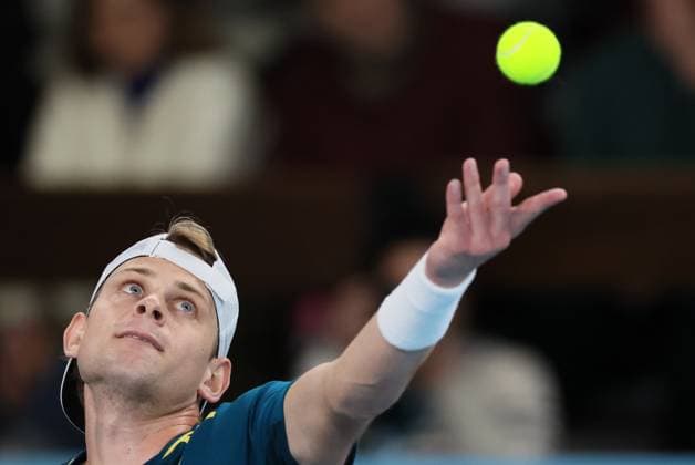 Belgian Zizou Bergs pictured in action during a tennis match against his compatriot Goffin, in the first round of the men s singles at the BW Open ATP, Tennis Herren Challenger 125 tournament, in Louvain-la-Neuve, Tuesday 23 January 2024. THE BW Open takes place from 22 to 28 January. BENOITxDOPPAGNE  x84522984x