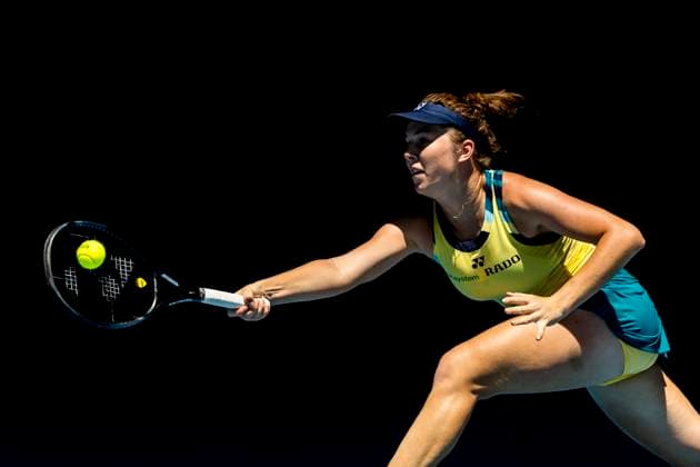 MELBOURNE, VIC - JANUARY 24: Linda Noskova of the Czech Republic in action during the Quarterfinals of the 2024 Australian Open on January 24 2024, at Melbourne Park in Melbourne, Australia. (Photo by Jason Heidrich Icon Sportswire) TENNIS: JAN 24 Australian Open EDITORIAL USE ONLY Icon240124045