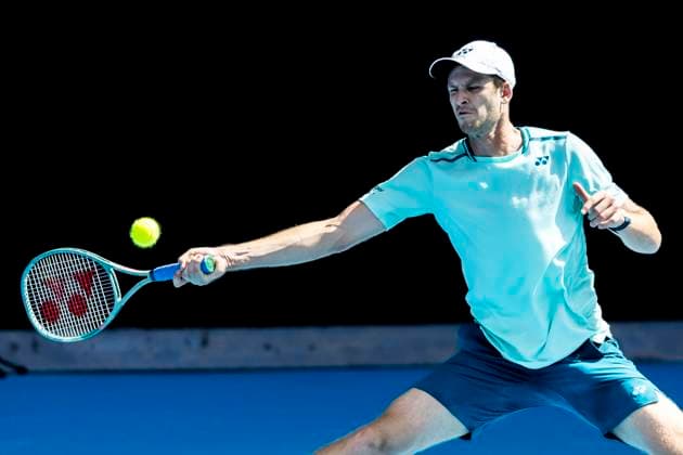 MELBOURNE, VIC - JANUARY 24: Hubert Hurkacz of Poland in action during the Quarterfinals of the 2024 Australian Open on January 24 2024, at Melbourne Park in Melbourne, Australia. (Photo by Jason Heidrich Icon Sportswire) TENNIS: JAN 24 Australian Open EDITORIAL USE ONLY Icon240124137