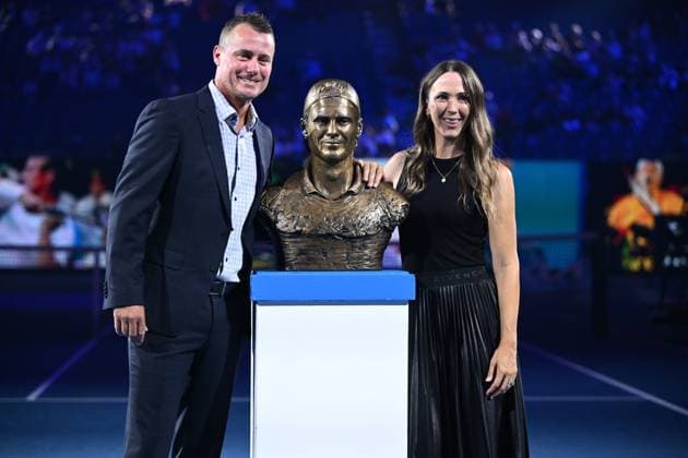 TENNIS AUSTRALIAN OPEN, Former Australian tennis player Lleyton Hewitt with his wife Bec is inducted into the Australian Tennis Hall of Fame during a ceremony on Rod Laver Arena on Day 11 of the 2024 Australian Open at Melbourne Park in Melbourne, Wednesday, January 24, 2024. ( NO ARCHIVING, EDITORIAL USE ONLY, NO USE IN BOOKS WITHOUT CONSENT MELBOURNE VICTORIA AUSTRALIA  Copyright: xJOELxCARRETTx 20240124001892934279