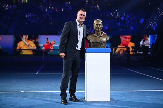 TENNIS AUSTRALIAN OPEN, Former Australian tennis player Lleyton Hewitt is inducted into the Australian Tennis Hall of Fame during a ceremony on Rod Laver Arena on Day 11 of the 2024 Australian Open at Melbourne Park in Melbourne, Wednesday, January 24, 2024. ( NO ARCHIVING, EDITORIAL USE ONLY, NO USE IN BOOKS WITHOUT CONSENT MELBOURNE VICTORIA AUSTRALIA  Copyright: xJOELxCARRETTx 20240124001892935660