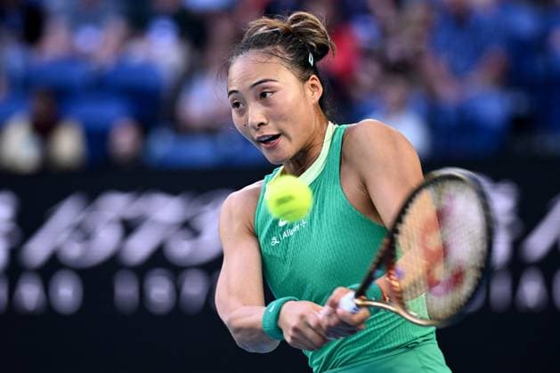 TENNIS AUSTRALIAN OPEN, Qinwen Zheng of China in action during her Womens Quarterfinal match against Anna Kalinskaya of Russia on Day 11 of the 2024 Australian Open at Melbourne Park in Melbourne, Wednesday, January 24, 2024. ( NO ARCHIVING, EDITORIAL USE ONLY, NO USE IN BOOKS WITHOUT CONSENT MELBOURNE VICTORIA AUSTRALIA  Copyright: xJOELxCARRETTx 20240124001892937763