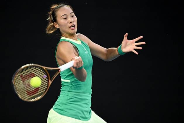 TENNIS AUSTRALIAN OPEN, Qinwen Zheng of China in action during her Womens Quarterfinal match against Anna Kalinskaya of Russia on Day 11 of the 2024 Australian Open at Melbourne Park in Melbourne, Wednesday, January 24, 2024. ( NO ARCHIVING, EDITORIAL USE ONLY, NO USE IN BOOKS WITHOUT CONSENT MELBOURNE VICTORIA AUSTRALIA  Copyright: xJOELxCARRETTx 20240124001892946454