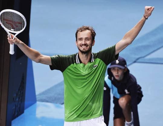 Tennis: Australian Open Russian tennis player Daniil Medvedev celebrates after defeating Hubert Hurkacz of Poland in their quarterfinal match at the Australian Open tournament in Melbourne on Jan. 24, 2024.  A14AA0002371130P