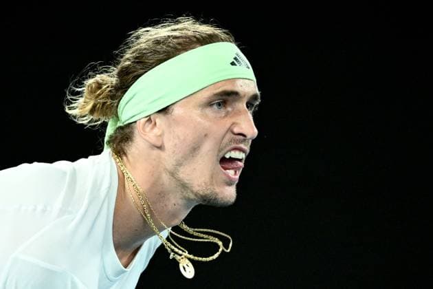 TENNIS AUSTRALIAN OPEN, Alexander Zverev of Germany during his Mens Quarterfinal match against Carlos Alcaraz of Spain on Day 11 of the 2024 Australian Open at Melbourne Park in Melbourne, Wednesday, January 24, 2024. ( NO ARCHIVING, EDITORIAL USE ONLY, NO USE IN BOOKS WITHOUT CONSENT MELBOURNE VICTORIA AUSTRALIA  Copyright: xJOELxCARRETTx 20240124001893005438