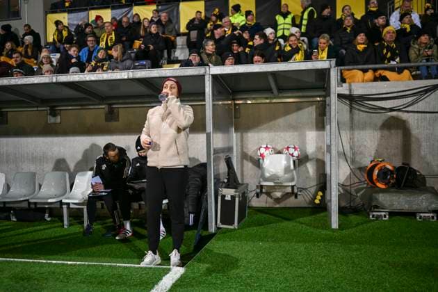 GÖTEBORG, SVERIGE 20240124 Paris coach Sandrine Soubeyrand during Wednesdays Champions League group D soccer match between BK Häcken and Paris FC at Hisingen arena GÖTEBORG SVERIGE x9200x  Copyright: xBjörnxLarssonxRosvall TTx CHAMPIONS LEAGUE HÄCKEN-PARIS