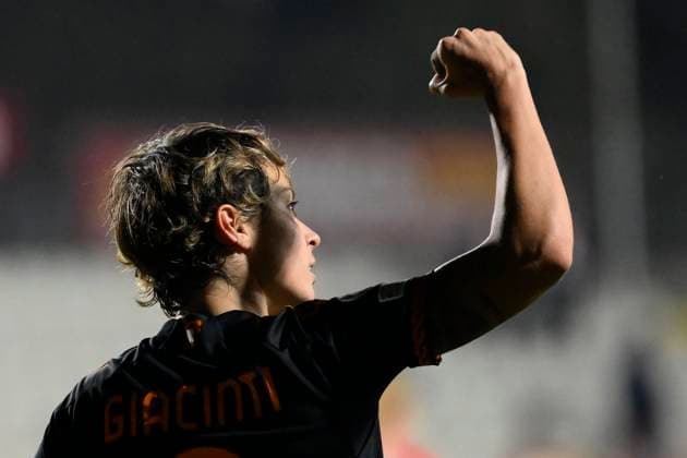 Valentina Giacinti of AS Roma celebrates after scoring the goal of 1-0 during the Women Champions League group stage C match between AS Roma and Bayern Munchen at tre fontane stadium, Rome (Italy), January 24th, 2023. andreaxstaccioli