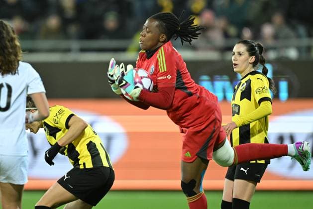 GÖTEBORG, SVERIGE 20240124 Paris goalkeeper Chiamaka Nnadozie during Wednesdays Champions League group D soccer match between BK Häcken and Paris FC at Hisingen arena GÖTEBORG SVERIGE x9200x  Copyright: xBjörnxLarssonxRosvall TTx CHAMPIONS LEAGUE HÄCKEN-PARIS