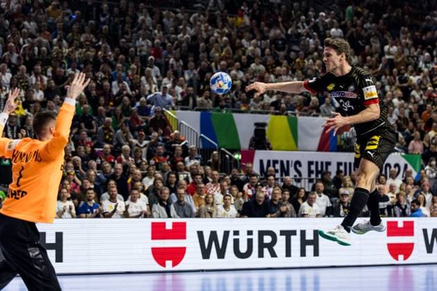 MENS EHF EURO 2024 Germany Croatia 24 01 2024 Rune Dahmke Germany, 34 in the throw MENS EHF EURO 2024 Germany Croatia LANXESS arena, Cologne on 24 01 2024 Copyright: xBEAUTIFULxSPORTS Wunderlx