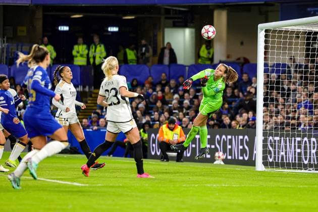 Chelsea Women v Real Madrid Women UEFA Women s Champions League 24 01 2024. Group D Mylene Chavas (13) of Real Madrid punches clear during the UEFA Women s Champions League match between Chelsea Women and Real Madrid Women at Stamford Bridge, London, England on 24 January 2024. Editorial use only , Copyright: xNigelxKeenex PSI-18880-0013