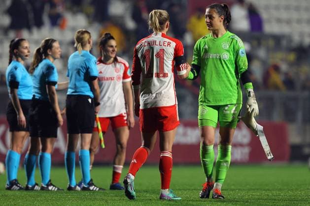 UEFA Champions League Women football match - AS Roma vs FC Bayern Munchen Rome, Italy 24.01.2024: Lea Schuller of Bayern, Maria Luisa Grohs of Bayern at end of the UEFA Women s Champions League 2023-2024 football match, group stage C, between AS Roma vs FC Bayern Munchen at Tre fontane stadium in Rome. Rome Italy  Copyright: xIPAxSport ABACAx