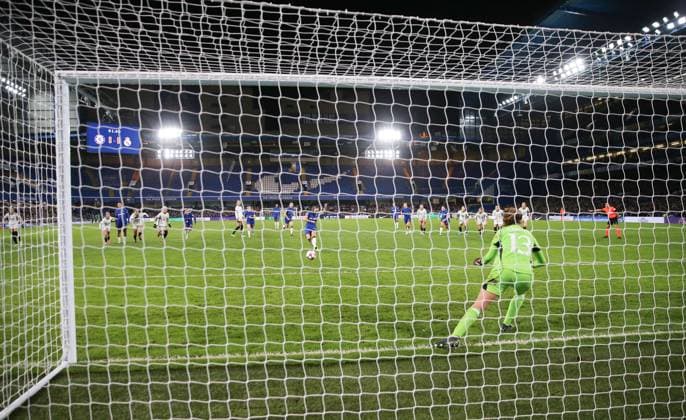 Chelsea Women v Real Madrid Women UEFA Womens Champions League Giro Reiten of Chelsea Women scores her sides first goal during the UEFA Womens Champions Group D League match at Stamford Bridge, London Copyright: xEmilxSebastianxPopescux FIL-19556-0019 UK Newspapers OUT