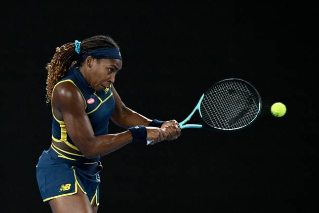 TENNIS AUSTRALIAN OPEN, Coco Gauff of the USA in action during her Women?s Singles semifinal against Aryna Sabalenka of Belarus on Day 12 of the 2024 Australian Open at Melbourne Park in Melbourne, Thursday, January 25, 2024. ( NO ARCHIVING, EDITORIAL USE ONLY, NO USE IN BOOKS WITHOUT CONSENT MELBOURNE VICTORIA AUSTRALIA  Copyright: xJOELxCARRETTx 20240125001893376531