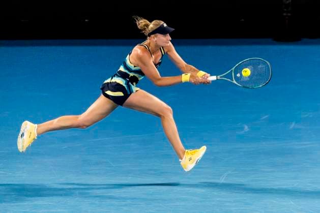 MELBOURNE, VIC - JANUARY 25: Dayana Yastremska of Ukraine in action during the semifinals of the 2024 Australian Open on January 25 2024, at Melbourne Park in Melbourne, Australia. (Photo by Jason Heidrich Icon Sportswire) TENNIS: JAN 25 Australian Open EDITORIAL USE ONLY Icon240125227