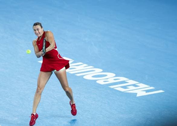 (240125) -- MELBOURNE, Jan. 25, 2024 -- Aryna Sabalenka of Belarus hits a return during the women s singles semifinal between Aryna Sabalenka of Belarus and Coco Gauff of the United States at Australian Open tennis tournament in Melbourne, Australia, Jan. 25, 2024. ) (SP)AUSTRALIA-MELBOURNE-TENNIS-AUSTRALIAN OPEN-SEMIFINALS MaxPing 