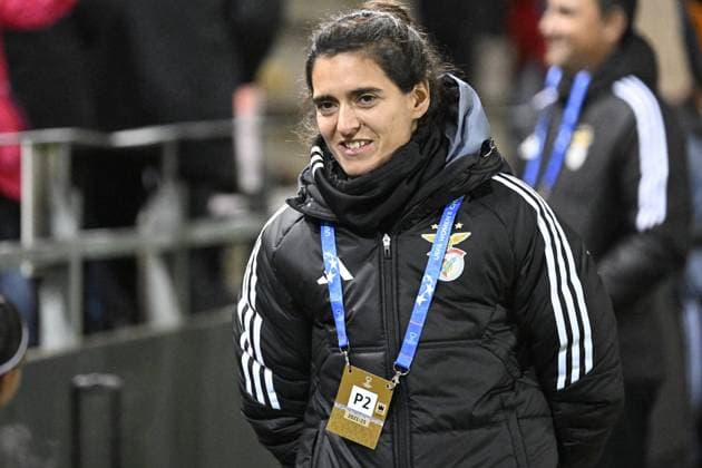 MALMÖ, SWEDEN 20240125 Benfica coach Filipa Patao before Thursdays Champions League group stage football match between FC Rosengard and SL Benfica at Malmö IP MALMÖ SVERIGE x50090x  Copyright: xJohanxNilsson TTx CHAMPIONS LEAGUE ROSENGARD-BENFICA