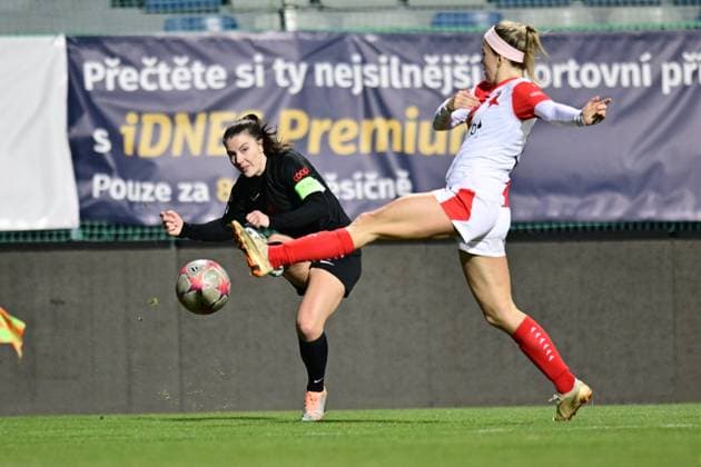 From left Cecilie Kvamme of Brann and Franny Cerna of Slavia in action during the Brann vs Slavia Praha UEFA Women s Champions League Group stage match in Mlada Boleslav, Czech Republic, January 25, 2024. (CTKxPhoto RadekxPetrasek) CTKPhotoP2024012508766  CTKPhotoP2024012508766