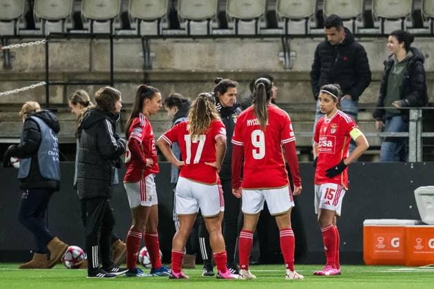 240125 Andreia Norton, Nycole Raysla and Carole Costa of Benfica looks dejected after the UEFA Womens Champions League football match between FC Rosengard and Benfica on January 25, 2024 in Malmö Photo Petter Arvidson BILDBYRAN kod PA PA0740 fotboll football soccer fotball champions league fc rosengard benfica dam bbeng depp  Copyright: PETTERxARVIDSON BB240125PA239
