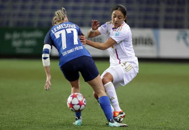 WOMEN SOCCER - UEFA CL, St.Poelten vs Lyon SANKT POELTEN,AUSTRIA,25.JAN.24 - WOMEN SOCCER - UEFA Women s Champions League, group stage, SKN Sankt Poelten vs Olympique Lyonnais. Image shows Diana Lemesova (St.Poelten) and Selma Bacha (Lyon).  GEPAxpictures xWalterxLuger
