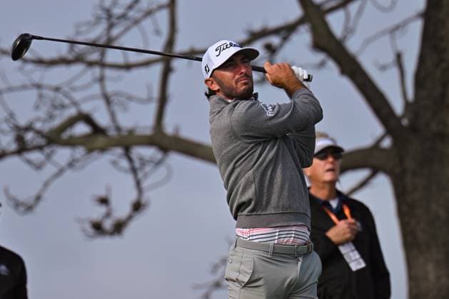January 25, 2024: Max Homa watches his drive on the 11th hole during the second round of the Farmers Insurance Open at Torrey Pines North in San Diego, California. CSM San Diego USA - ZUMAc04_ 20240125_zma_c04_013 Copyright: xJustinxFinex