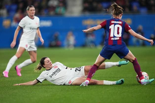 ESP: FC Barcelona, Barca Eintracht Franckfurt. UEFA Women™s Champions League match, Group A, date 5 Barbara Dunst of Eintracht Frankfurt and Caroline Graham Hansen of FC Barcelona during the UEFA Women™s Champions League match, Group A, date 5, between FC Barcelona and Eintracht Franckfurt played at Johan Cruyff Stadium on January 25, 2024 in Barcelona, Spain. kpng Copyright: xBaguxBlancox xPRESSINPHOTOx PS_240125_027