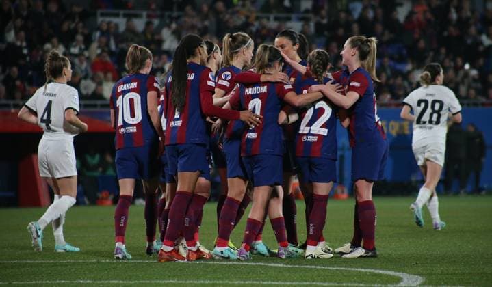 25 01 2024, xgrfx, Football Champions League Women, FC Barcelona Eintracht Frankfurt emspor, v l Tor, Patricia Guijarro FC Barcelona DFL DFB REGULATIONS PROHIBIT ANY USE OF PHOTOGRAPHS as IMAGE SEQUENCES and or QUASI VIDEO Barcelona