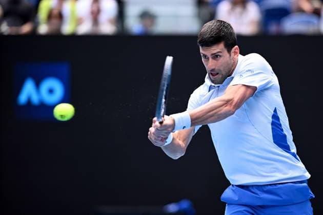 TENNIS AUSTRALIAN OPEN, Novak Djokovic of Serbia in action during his Men?s semifinal against Jannik Sinner of Italy on Day 13 of the 2024 Australian Open at Melbourne Park in Melbourne, , Friday, January 26, 2024. ( NO ARCHIVING, EDITORIAL USE ONLY, NO USE IN BOOKS WITHOUT CONSENT MELBOURNE VICTORIA AUSTRALIA  Copyright: xJOELxCARRETTx 20240126001893739542