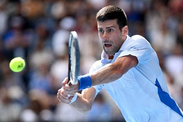 TENNIS AUSTRALIAN OPEN, Novak Djokovic of Serbia in action during his Men?s semifinal against Jannik Sinner of Italy on Day 13 of the 2024 Australian Open at Melbourne Park in Melbourne, , Friday, January 26, 2024. ( NO ARCHIVING, EDITORIAL USE ONLY, NO USE IN BOOKS WITHOUT CONSENT MELBOURNE VICTORIA AUSTRALIA  Copyright: xJOELxCARRETTx 20240126001893766436