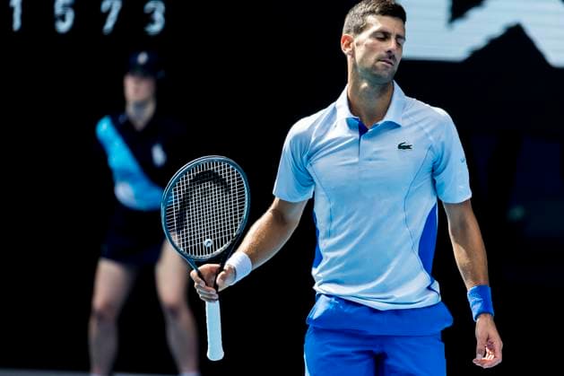 MELBOURNE, VIC - JANUARY 26: Novak Djokovic of Serbia shows his frustration during the semifinals of the 2024 Australian Open on January 26 2024, at Melbourne Park in Melbourne, Australia. (Photo by Jason Heidrich Icon Sportswire) TENNIS: JAN 26 Australian Open EDITORIAL USE ONLY Icon240126083