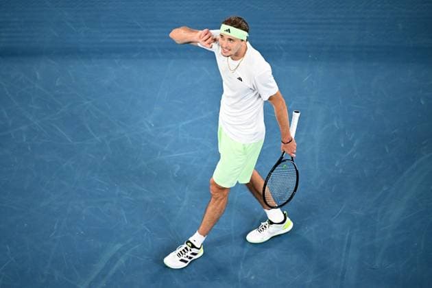 TENNIS AUSTRALIAN OPEN, Alexander Zverev of Germany during his Men?s semifinal against Daniil Medvedev of Russia on Day 13 of the 2024 Australian Open at Melbourne Park in Melbourne, Friday, January 26, 2024. ( NO ARCHIVING, EDITORIAL USE ONLY, NO USE IN BOOKS WITHOUT CONSENT MELBOURNE VICTORIA AUSTRALIA  Copyright: xJOELxCARRETTx 20240126001893829151