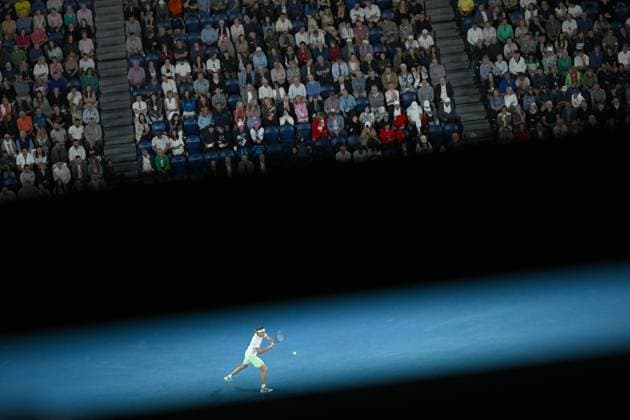 TENNIS AUSTRALIAN OPEN, Spectators watch Alexander Zverev of Germany in action during his Men?s semifinal against Daniil Medvedev of Russia on Day 13 of the 2024 Australian Open at Melbourne Park in Melbourne, Friday, January 26, 2024. ( NO ARCHIVING, EDITORIAL USE ONLY, NO USE IN BOOKS WITHOUT CONSENT MELBOURNE VICTORIA AUSTRALIA  Copyright: xJOELxCARRETTx 20240126001893850122