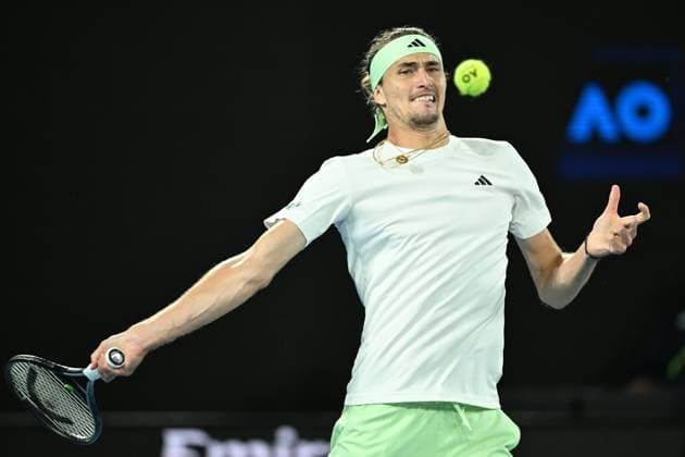 TENNIS AUSTRALIAN OPEN, Alexander Zverev of Germany in action during his Men?s semifinal against Daniil Medvedev of Russia on Day 13 of the 2024 Australian Open at Melbourne Park in Melbourne, Friday, January 26, 2024. ( NO ARCHIVING, EDITORIAL USE ONLY, NO USE IN BOOKS WITHOUT CONSENT MELBOURNE VICTORIA AUSTRALIA  Copyright: xJAMESxROSSx 20240126001893877391
