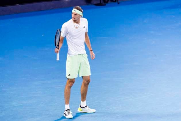 MELBOURNE, VIC - JANUARY 26: Alexander Zverev of Germany celebrates during the semifinals of the 2024 Australian Open on January 26 2024, at Melbourne Park in Melbourne, Australia. (Photo by Jason Heidrich Icon Sportswire) TENNIS: JAN 26 Australian Open EDITORIAL USE ONLY Icon240126173