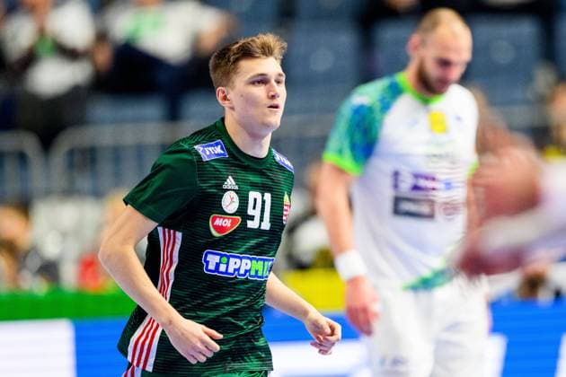 240126 Bence Imre of Hungary during the EHF European Handball Championship match between Hungary and Slovenia on January 26, 2024 in Hamburg Photo Ludvig Thunman BILDBYRAN kod LT LT0594 handball handboll handball handbolls em 2024 hungary slovenia slovenia ehf european handball championship day 16 bbeng  Copyright: LUDVIGxTHUNMAN BB240126LT011