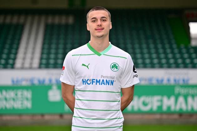26 01 2024 SpVgg Greuther Fürth Kleeblatt Spielvereinigung 2 Soccer Bundesliga Season 2023 2024 Photo appointment Portrait appointment Presentation Press appointment Single photo Single photo Portrait Portrait Headshot Leander Popp 20, SpVgg Greuther Fürth
