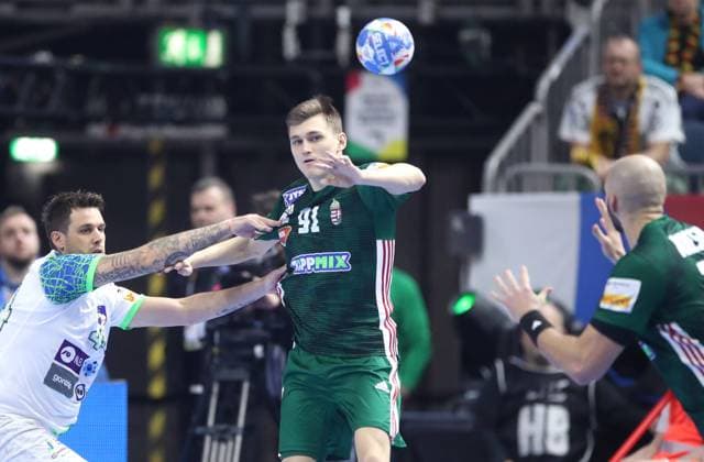 Hungary vs Slovenia - Men s EHF Euro 2024 Bence Imre of Hungary passes the ball while under pressure during the Men s EHF Euro 2024 final round match between Hungary and Slovenia at Lanxess Arena on January 26, 2024 in Cologne, Germany. SanjinxStrukic PIXSELL