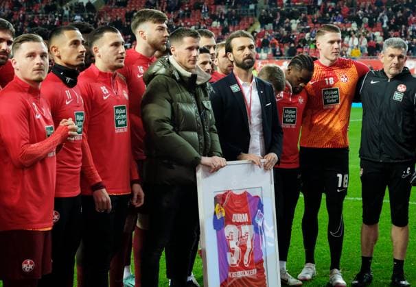 Soccer 2 Bundesliga Season 2023 24 Kaiserslautern Fritz Walter Stadion 26 01 2024 1 FC Kaiserslautern fck FC Schalke 04 s04 Eric DURM 1 FC Kaiserslautern says goodbye Soccer 2 Bundesliga 1 FC Kaiserslautern
