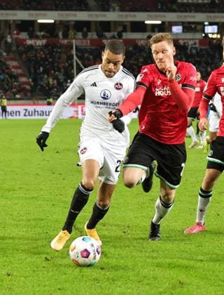 26 01 2024 Soccer Season 2023 2024 2 Soccer Bundesliga 19 Matchday Hannover 96 H96 1 FC Nürnberg FCN Club Sportfoto Zink DaMa xdaxmax DFL regulations prohibit any use of photographs as image sequences and or quasi video only for editorial use Jan Gyamerah 28, 1 FC Nürnberg FCN Marcel Halstenberg 23, Hannover 96 H96