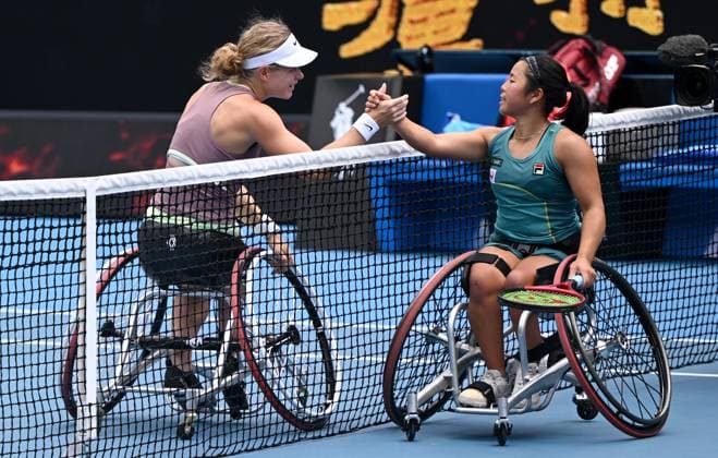 TENNIS AUSTRALIAN OPEN, Diede De Groot of Netherlands (left) reacts with Yui Kamiji of Japan after winning the women?s wheelchair singles final on Day 14 of the 2024 Australian Open at Melbourne Park in Melbourne, Saturday, January 27, 2024. ( NO ARCHIVING, EDITORIAL USE ONLY, NO USE IN BOOKS WITHOUT CONSENT MELBOURNE VICTORIA AUSTRALIA  Copyright: xJOELxCARRETTx 20240127001894158070