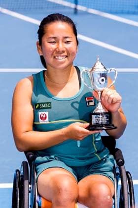 MELBOURNE, VIC - JANUARY 27: Yui Kamiji of Japan holds her trophy after her match in the finals of the 2024 Australian Open on January 27 2024, at Melbourne Park in Melbourne, Australia. (Photo by Jason Heidrich Icon Sportswire) TENNIS: JAN 27 Australian Open EDITORIAL USE ONLY Icon240127076